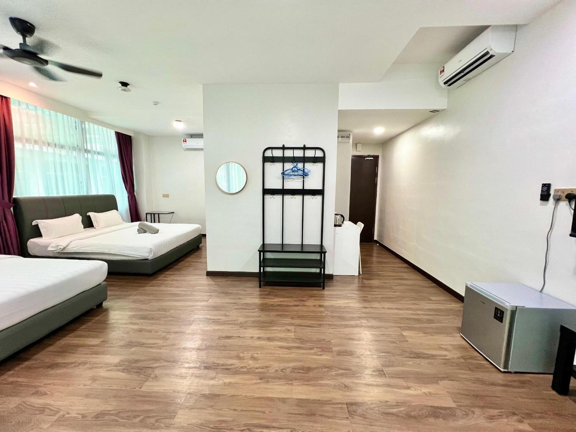 New Margo Hotel Kk Кота-Кинабалу Экстерьер фото