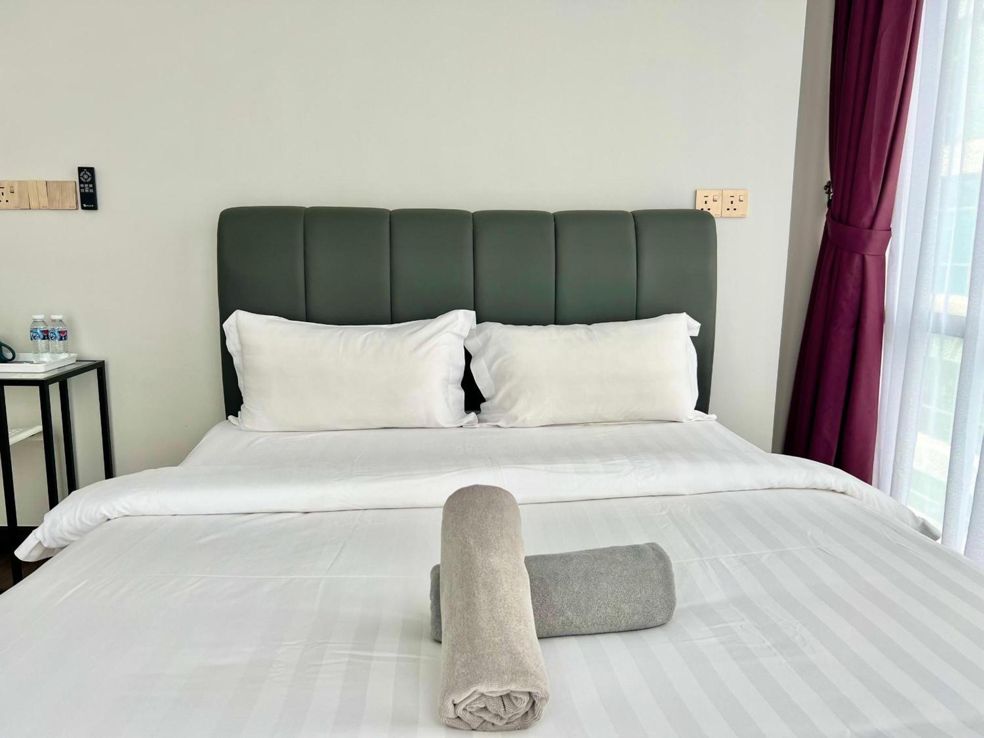 New Margo Hotel Kk Кота-Кинабалу Экстерьер фото